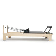 Elina Pilates Club Reformer in black