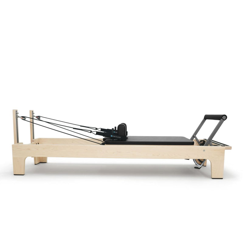 Elina Pilates Club Reformer in black