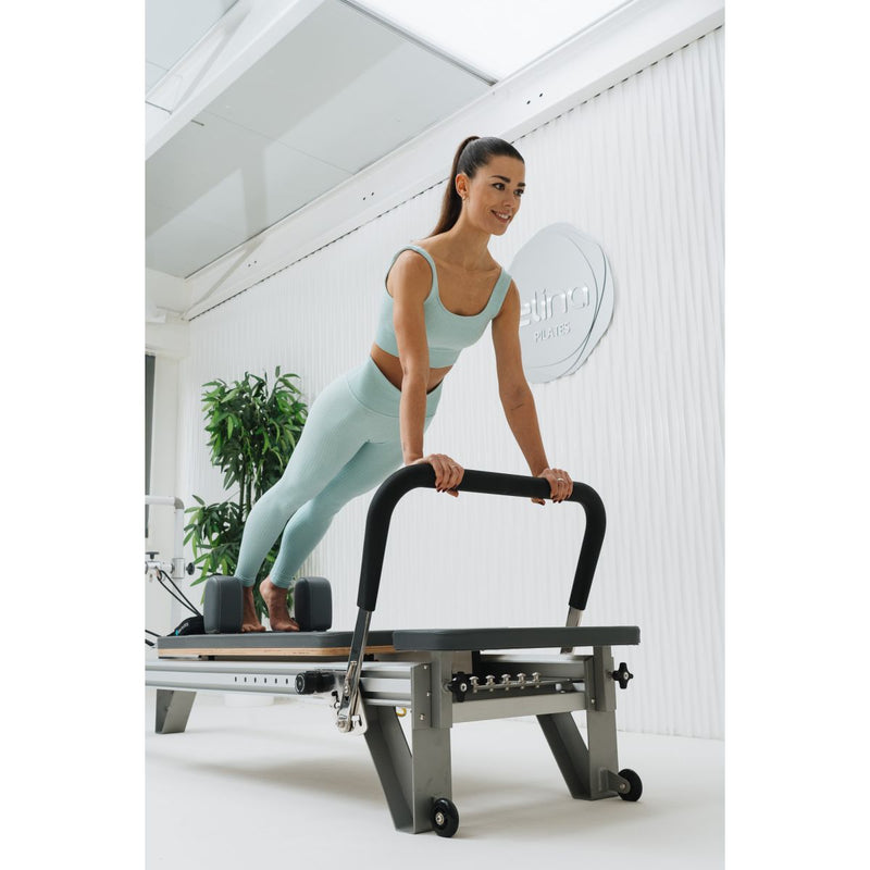 Elina Pilates Mentor Reformer Bundle in grey