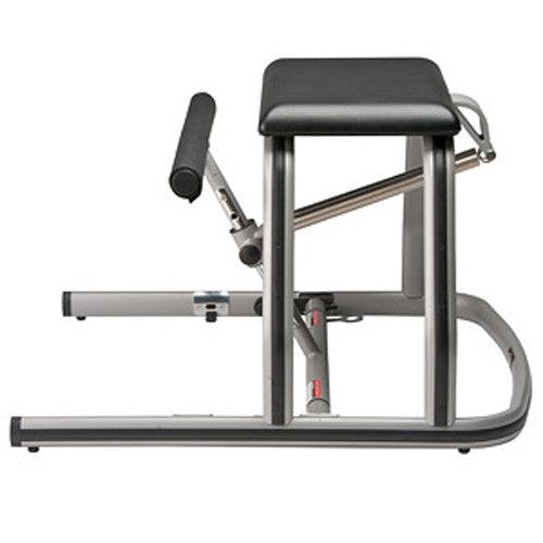 Peak Pilates MVe Fitness Chair (Single Pedal), studio view