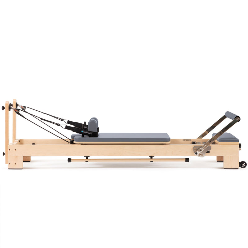 Lignum Reformer with the sitting box on the carriage, grey